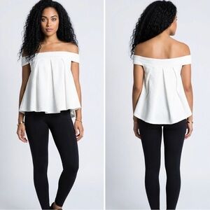 🖤🤍 Free People Priscilla Off-Shoulder White Top 🤍🖤